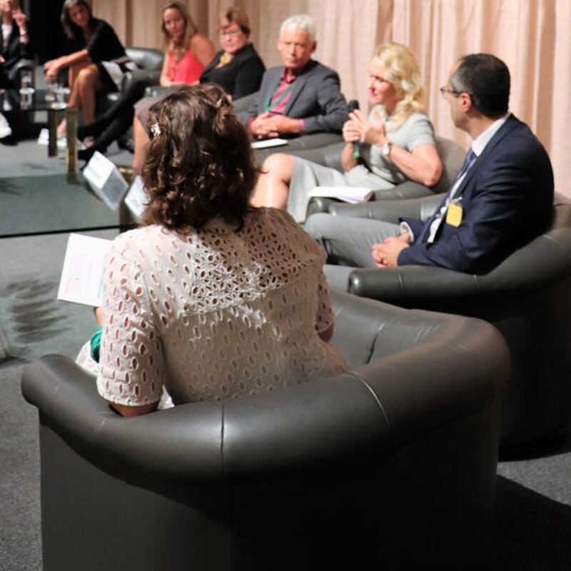 Bild der Frauenselbsthilfe Krebs