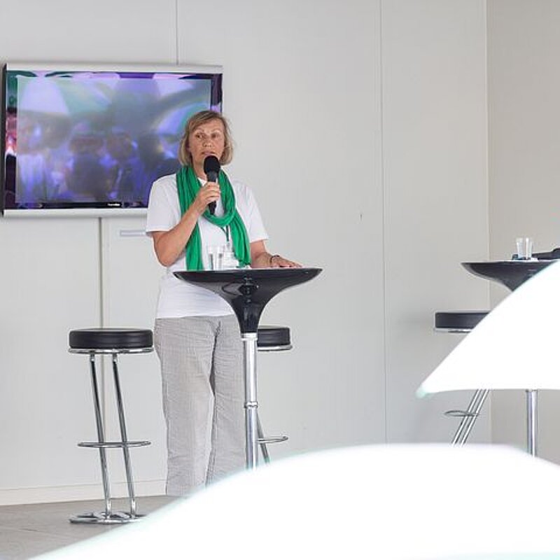 Bild der Frauenselbsthilfe Krebs