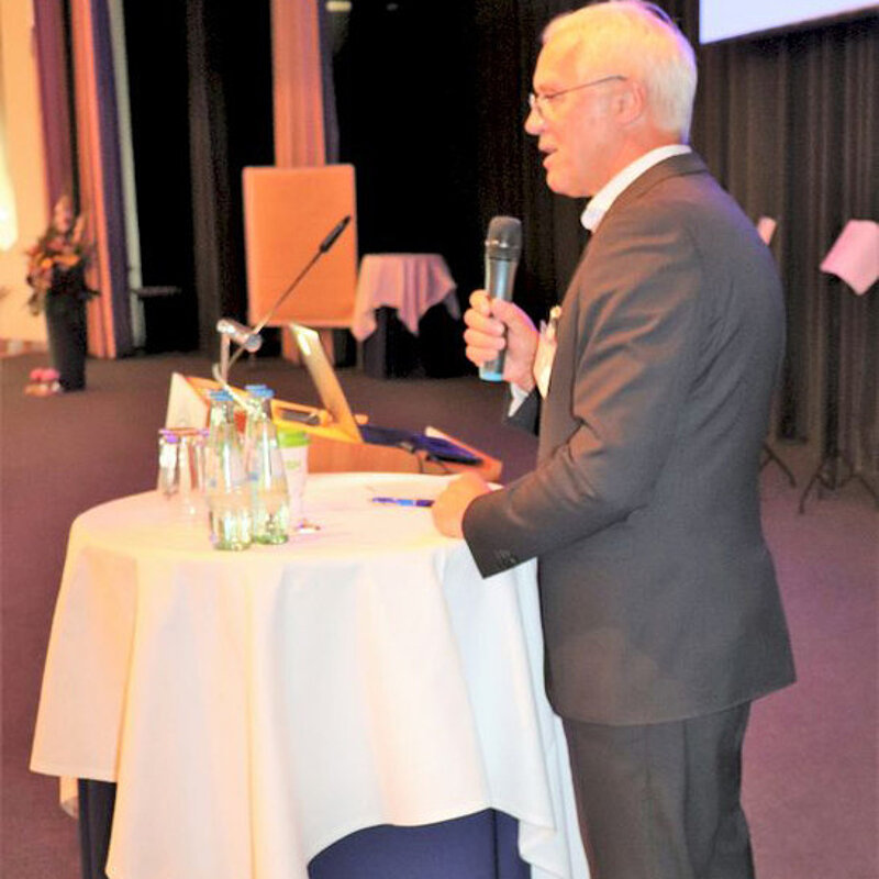 Bild der Frauenselbsthilfe Krebs